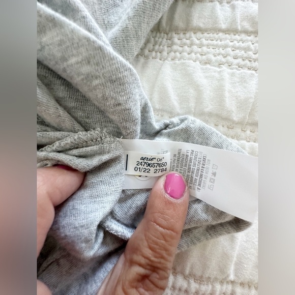 Aerie Women’s Gray Wrap Tie Back Crop Top Size XS - Picture 10 of 12